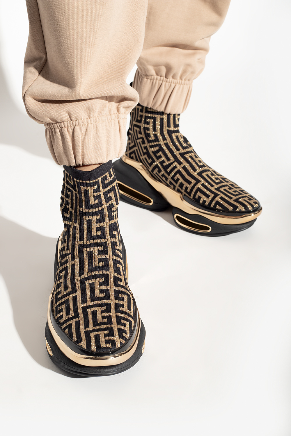 on sneakers Balmain - whilst Balmain and - 'B